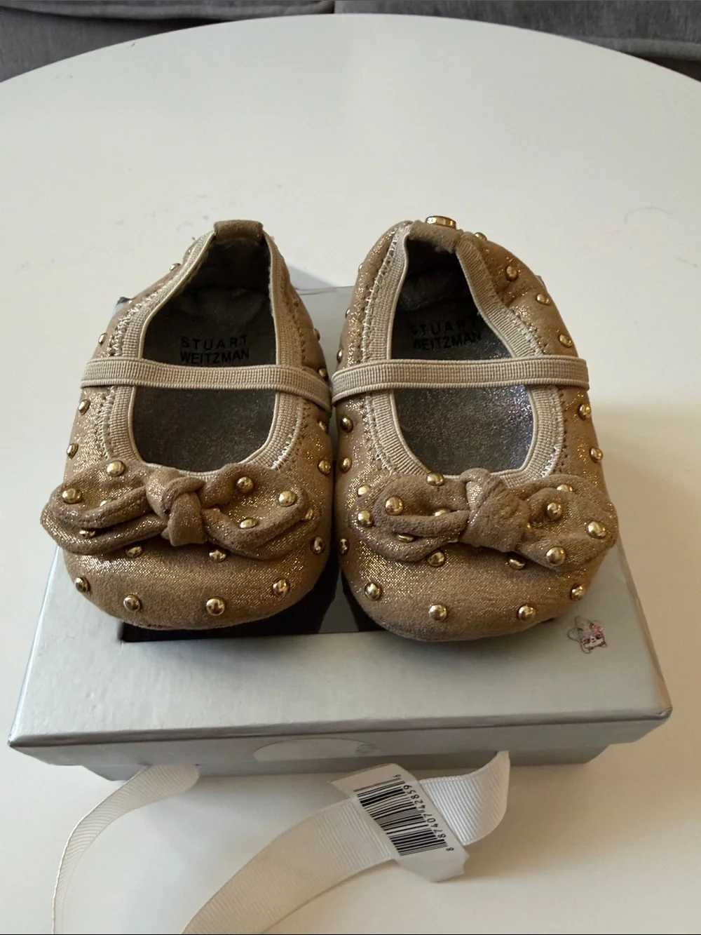Stuart Weitzman Girls Gold Studded Bow Mary Jane Flats